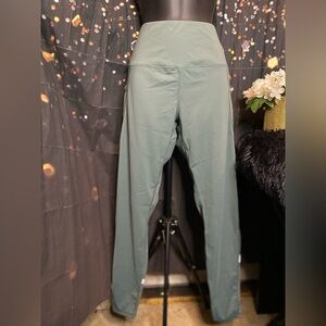 Move With You Green Active Leggings Women’s Size XXL Mesh Pockets